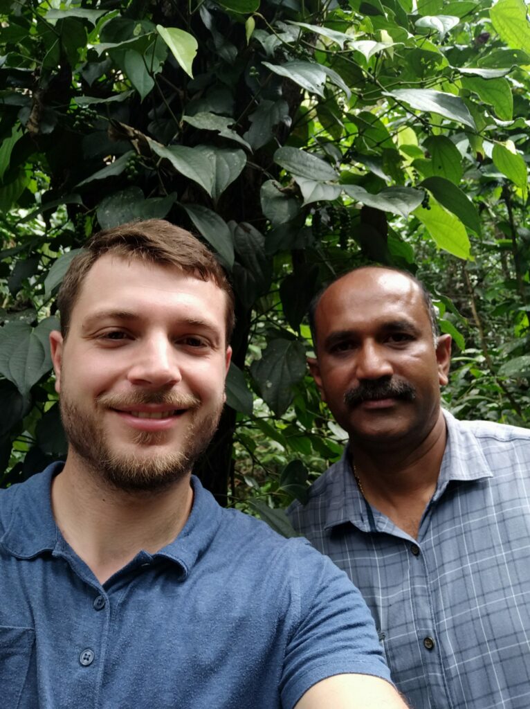Découverte d’un poivre rare et exceptionnel au Kerala | Voyages